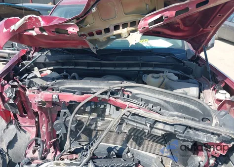 2019 GMC Sierra Slt z USA, uszkodzony, nr VIN 3GTU9DEDXKG114953